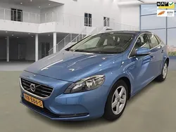 Blauw Gebruikt 2015 Volvo V40 Business Edition Stationwagen | € 6.700 (Eerlijke prijs)