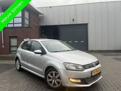 Grijs Gebruikt 2011 VW Polo Hatchback | € 2.699 (Goede deal)