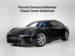 Grijs Gebruikt 2025 Porsche Panamera Sedan | € 174.900