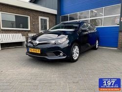 Grijs Gebruikt 2017 Toyota Auris Touring Sports Stationwagen | € 11.950 (Goede deal)