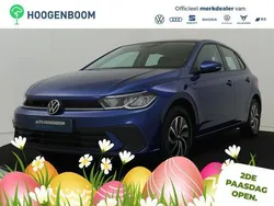 Blauw Gebruikt 2024 VW Polo Life Hatchback | € 22.950 (Goede deal)
