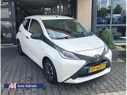 Wit Gebruikt 2018 Toyota Aygo Hatchback | € 8.800 (Eerlijke prijs)