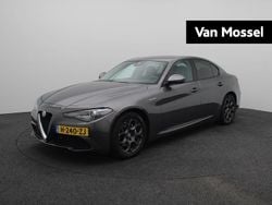 Grijs Gebruikt 2020 Alfa Romeo Giulia Super Sedan | € 29.940 (Eerlijke prijs)
