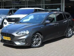 Grijs Gebruikt 2021 Ford Focus Business Edition Stationwagen | € 20.995 (Eerlijke prijs)