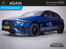 Blauw Gebruikt 2025 Mercedes E250 AMG line Hatchback | € 43.950 (Iets duurder)