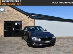 Grijs, andere lak Gebruikt 2012 BMW 320 Executive Sedan | € 6.950 (Goede deal)
