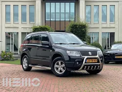 Zwart Gebruikt 2007 Suzuki Grand Vitara SUV | € 7.650 (Eerlijke prijs)