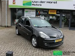 Zwart Gebruikt 2008 Renault Clio GrandTour Dynamique Stationwagen | € 2.250 (Eerlijke prijs)