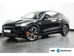 Zwart Gebruikt 2024 Ford Mustang Premium SUV | € 43.900
