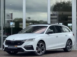 Wit Gebruikt 2024 Skoda Octavia Business Line Stationwagen | € 39.900 (Duur)