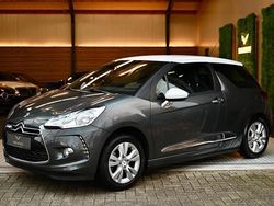 Grijs (metallic) Gebruikt 2015 DS Automobiles DS3 So Chic Hatchback | € 7.950 (Super prijs)