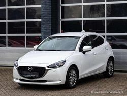 Wit Gebruikt 2020 Mazda 2 Signature Hatchback | € 16.950 (Eerlijke prijs)