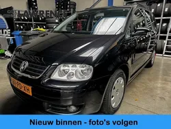 Zwart Gebruikt 2004 VW Touran MPV | € 3.949 (Duur)