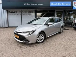 Grijs Gebruikt 2023 Toyota Corolla Hybrid Active Stationwagen | € 25.950 (Super prijs)