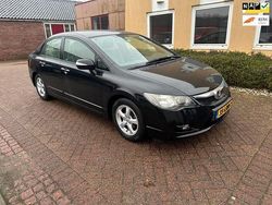 Zwart Gebruikt 2010 Honda Civic Elegance Sedan | € 6.495 (Eerlijke prijs)