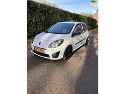 Wit Gebruikt 2011 Renault Twingo Collection Hatchback | € 2.499 (Eerlijke prijs)