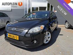 Zwart Gebruikt 2010 Kia ProCeed Hatchback | € 6.495 (Eerlijke prijs)