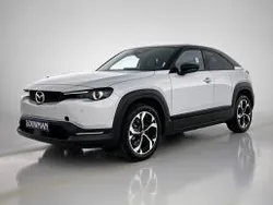 Wit metallic Nieuw 2025 Mazda MX30 Exclusive-Line SUV | € 36.840