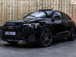 Zwart (metallic) Gebruikt 2025 Audi Q8 Competition SUV | € 99.950 (Super prijs)
