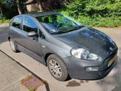 Grijs Gebruikt 2014 Fiat Punto Street Hatchback | € 6.500 (Iets duurder)