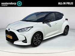Wit Gebruikt 2022 Toyota Yaris Hybrid Executive Hatchback | € 23.745 (Eerlijke prijs)