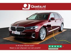 Rood Gebruikt 2022 BMW 530 Comfort Edition Stationwagen | € 39.950 (Goede deal)