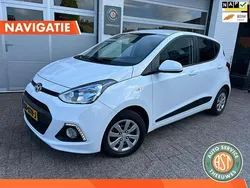 Wit Gebruikt 2016 Hyundai i10 GO! Hatchback | € 7.395 (Eerlijke prijs)