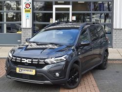 Grijs Gebruikt 2023 Dacia Jogger Extreme MPV | € 17.750 (Eerlijke prijs)