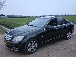 Zwart Gebruikt 2010 Mercedes C180 Avantgarde Sedan | € 5.450 (Goede deal)