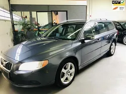Grijs Gebruikt 2008 Volvo V70 Summum Stationwagen | € 11.499 (Goede deal)