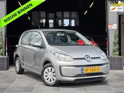 Grijs Gebruikt 2017 VW up! move up! Hatchback | € 8.250 (Goede deal)