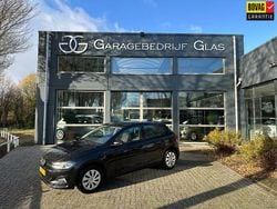 Zwart (metallic) Gebruikt 2020 VW Polo Comfortline Hatchback | € 15.500 (Eerlijke prijs)