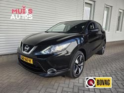 Zwart Gebruikt 2015 Nissan Qashqai SUV | € 12.995 (Eerlijke prijs)