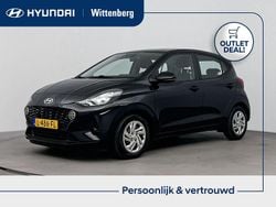 Zwart Gebruikt 2021 Hyundai i10 Comfort Hatchback | € 12.399 (Eerlijke prijs)