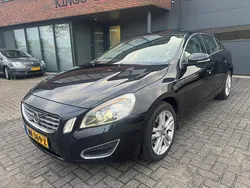 Zwart Gebruikt 2013 Volvo S60 Sedan | € 6.495 (Eerlijke prijs)