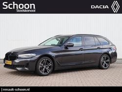 Grijs Gebruikt 2021 BMW 530e Executive Stationwagen | € 32.900 (Super prijs)