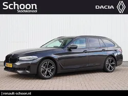 Grijs Gebruikt 2021 BMW 530e Executive Stationwagen | € 32.900 (Super prijs)