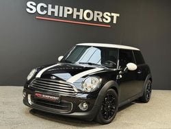 Zwart (metallic) Gebruikt 2013 Mini Cooper Chili Hatchback | € 3.999 (Super prijs)