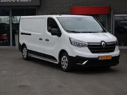 Wit Gebruikt 2023 Renault Trafic Business Van | € 19.250 (Eerlijke prijs)