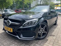 Zwart, metallic lak Gebruikt 2017 Mercedes C400 Prestige Sedan | € 28.750 (Goede deal)