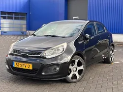 Zwart Gebruikt 2011 Kia Rio Hatchback | € 3.995 (Eerlijke prijs)