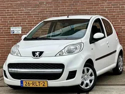 Wit Gebruikt 2011 Peugeot 107 Hatchback | € 2.950 (Eerlijke prijs)