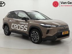 Bruin Nieuw 2025 Toyota Corolla Cross Executive SUV | € 48.999 (Duur)