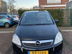 Zwart Gebruikt 2009 Opel Zafira Cosmo MPV | € 6.200 (Duur)