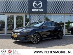 Zwart Gebruikt 2023 Kia Ceed GT-Line Hatchback | € 23.695 (Eerlijke prijs)