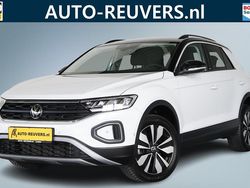 Wit Gebruikt 2023 VW T-Roc Move SUV | € 25.900 (Eerlijke prijs)