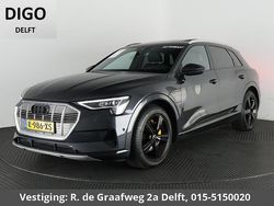 Grijs Gebruikt 2021 Audi e-tron Business SUV | € 26.700 (Goede deal)
