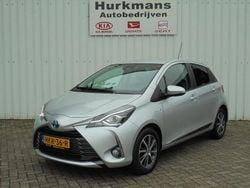 Grijs Gebruikt 2020 Toyota Yaris Hybrid Hatchback | € 16.883 (Goede deal)