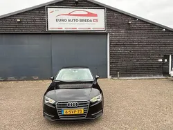 Zwart Gebruikt 2013 Audi A3 Sportback Attraction Hatchback | € 8.250 (Eerlijke prijs)
