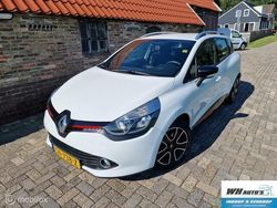 Wit Gebruikt 2015 Renault Clio GrandTour Dynamique Stationwagen | € 7.940 (Eerlijke prijs)